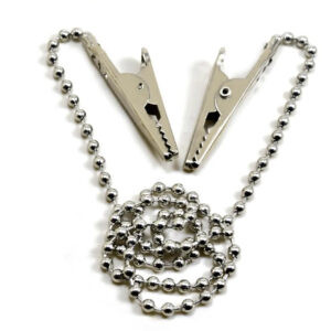 NAPKIN HOLDERS WITH METAL CHAIN