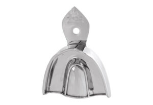 IMPRESSION TRAY DENTULOUS NON- PERFORATED UPPER M