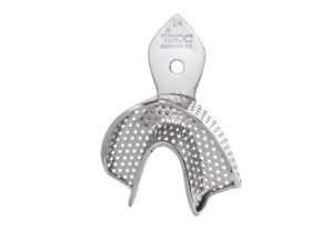 IMPRESSION TRAY DENTULOUS PERFORATED LOWER SMALL